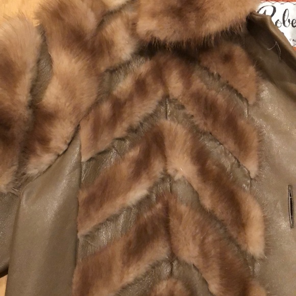 Leather and mink car coat - Picture 6 of 8